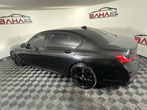 2022 BMW 750 i xDrive