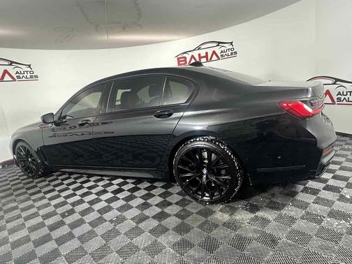 2022 BMW 750 i xDrive