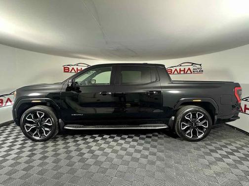Onyx Black 2025 GMC Sierra EV Max Range Denali