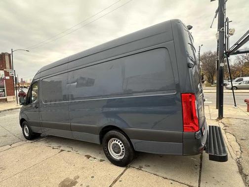 2019 Mercedes-Benz Sprinter 2500 High Roof