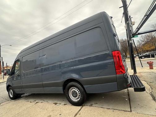 2019 Mercedes-Benz Sprinter 2500 High Roof