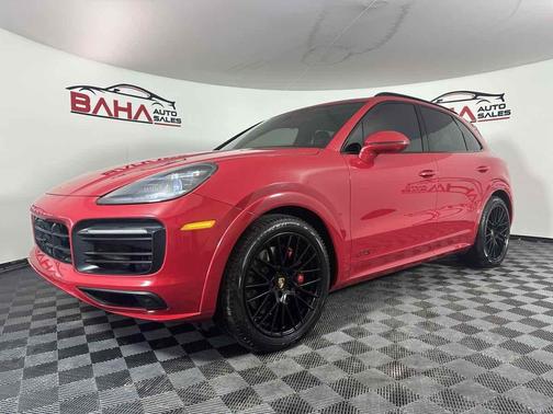 2021 Porsche Cayenne GTS