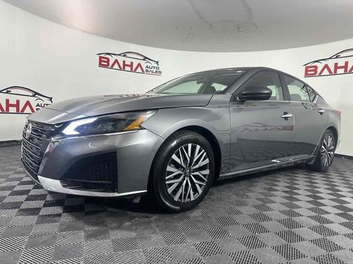 2025 Nissan Altima SV FWD