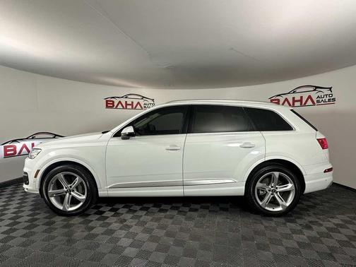 2019 Audi Q7 55 Prestige