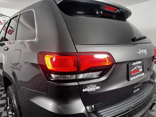 2015 Jeep Grand Cherokee SRT