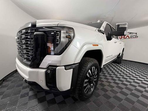 2025 GMC Sierra 2500 Denali Ultimate