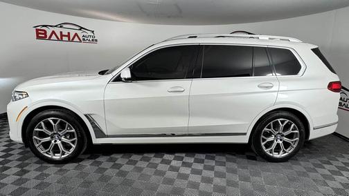 Mineral White Metallic 2020 BMW X7 xDrive40i