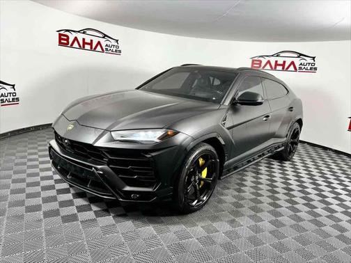 2020 Lamborghini Urus Base