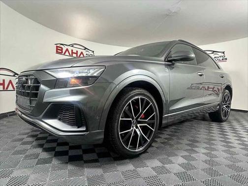 2022 Audi Q8 55 Prestige