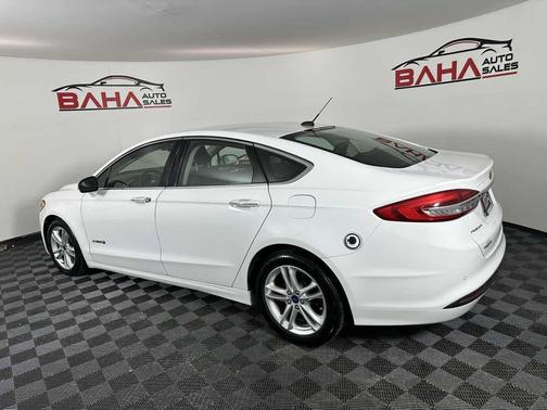2018 Ford Fusion Hybrid SE