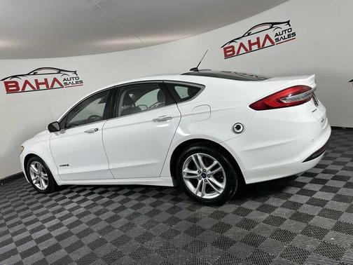 2018 Ford Fusion Hybrid SE