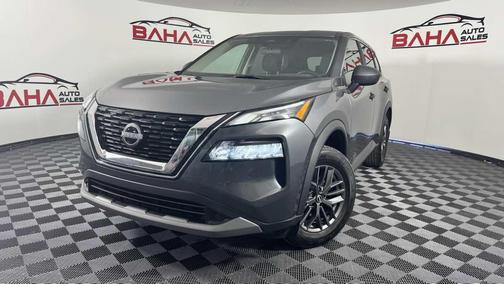 Gun Metallic 2023 Nissan Rogue S
