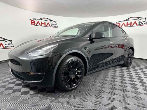 2022 Tesla Model Y Long Range Dual Motor All-Wheel Drive