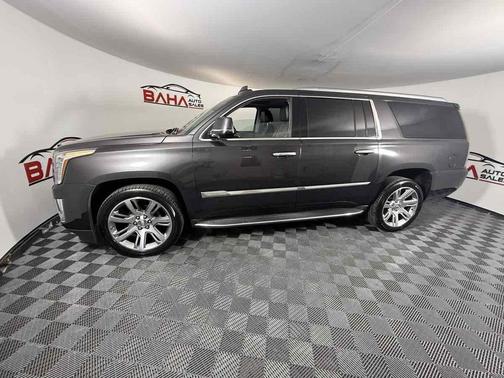 Dark Granite Metallic 2018 Cadillac Escalade ESV Luxury