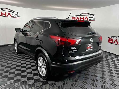 2017 Nissan Rogue Sport SV
