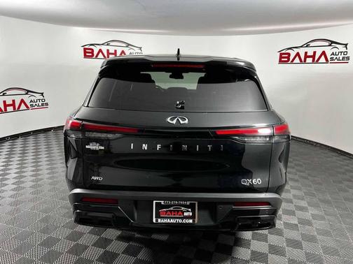2022 INFINITI QX60 Pure