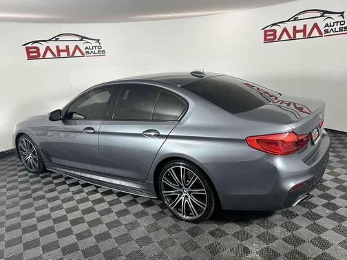 2018 BMW 540 540i