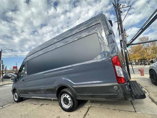 2019 Ford Transit-250 Base