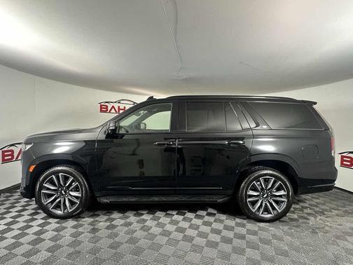 2023 Cadillac Escalade Sport