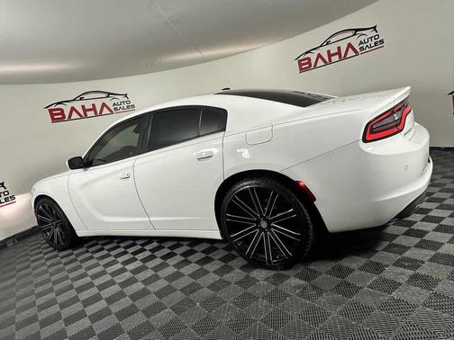 2020 Dodge Charger SXT