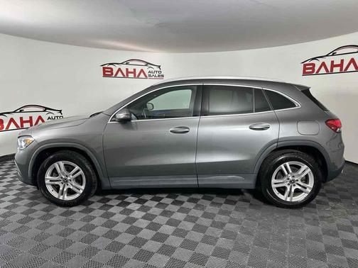 2021 Mercedes-Benz GLA 250 Base 4MATIC