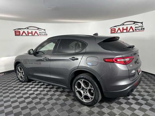 2022 Alfa Romeo Stelvio Sprint