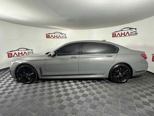 2022 BMW 750 i xDrive