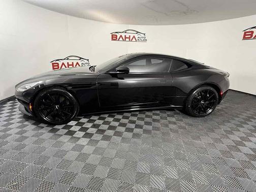 2018 Aston Martin DB11 V12