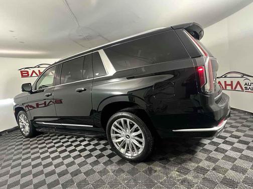2022 Cadillac Escalade ESV Premium Luxury
