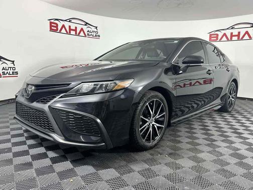 Midnight Black Metallic 2023 Toyota Camry SE