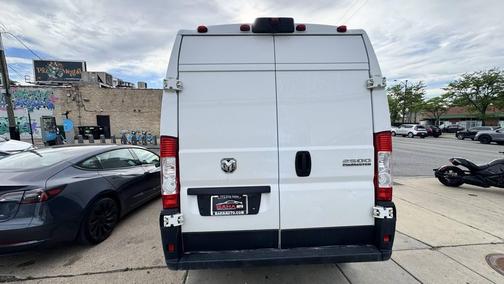 Bright White Clearcoat 2025 RAM ProMaster 2500 Tradesman