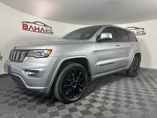 2021 Jeep Grand Cherokee Laredo