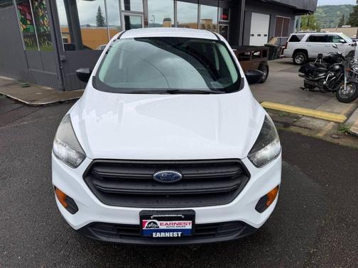 Oxford White 2018 Ford Escape S
