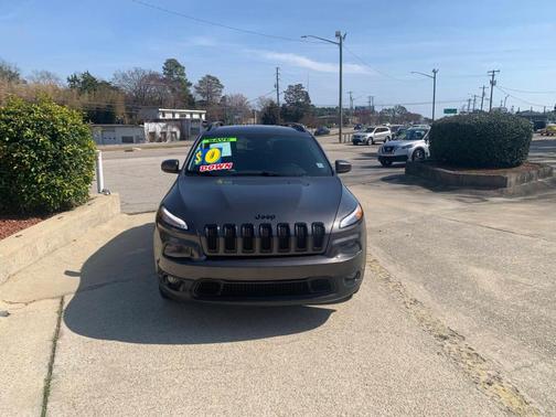 2018 Jeep Cherokee Latitude
