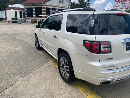 2014 GMC Acadia Denali