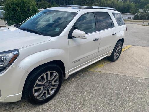 2014 GMC Acadia Denali