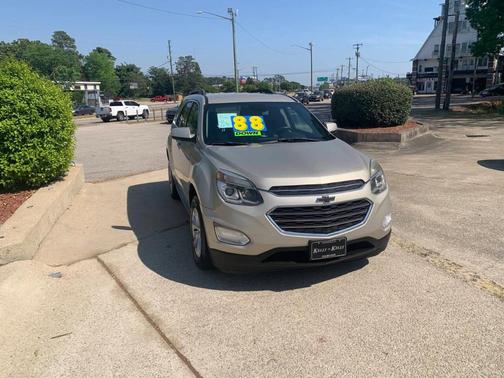 Gold 2016 Chevrolet Equinox LT