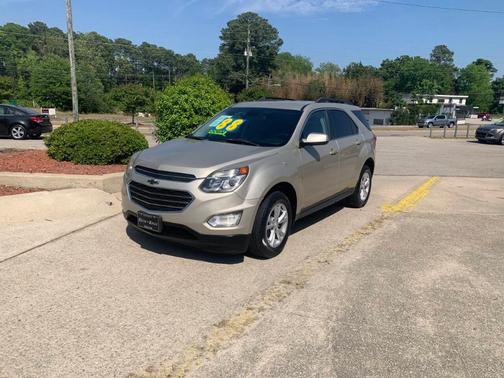 Gold 2016 Chevrolet Equinox LT