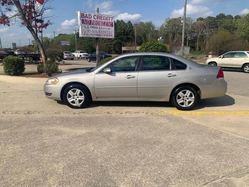 Silver 2007 Chevrolet Impala LS