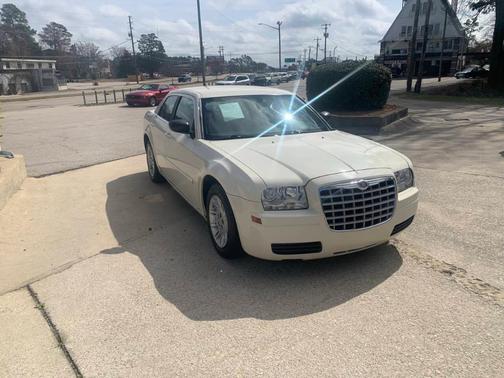 2006 Chrysler 300 Base