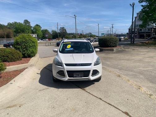 White 2014 Ford Escape Titanium