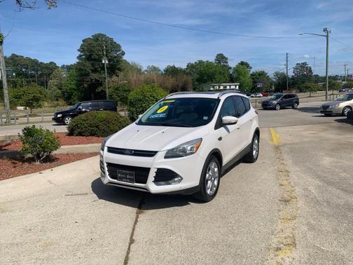 White 2014 Ford Escape Titanium
