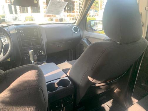 2010 Ford Explorer XLT