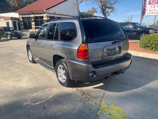 2005 GMC Envoy Denali