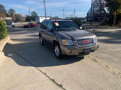 2005 GMC Envoy Denali