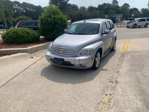 Silver 2009 Chevrolet HHR LT
