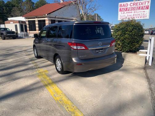 2015 Nissan Quest SV