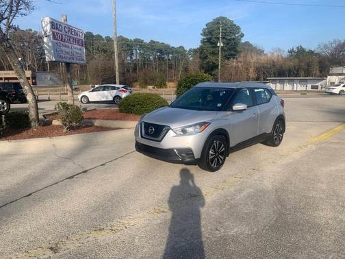 2019 Nissan Kicks SV