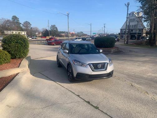 2019 Nissan Kicks SV