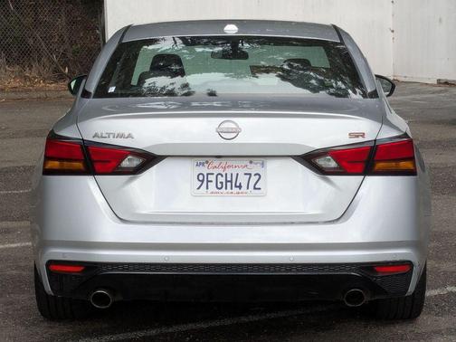 2023 Nissan Altima SR FWD